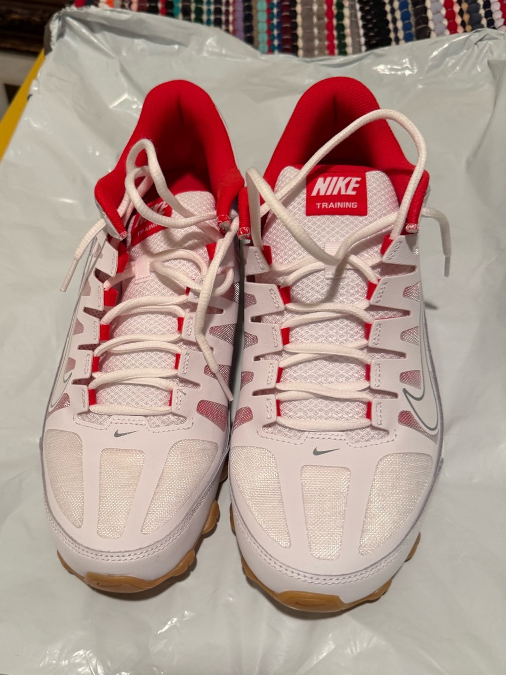 Men’s Nike Nike Reax 8 TR Mesh White and Red Training Running Shoes 11.5